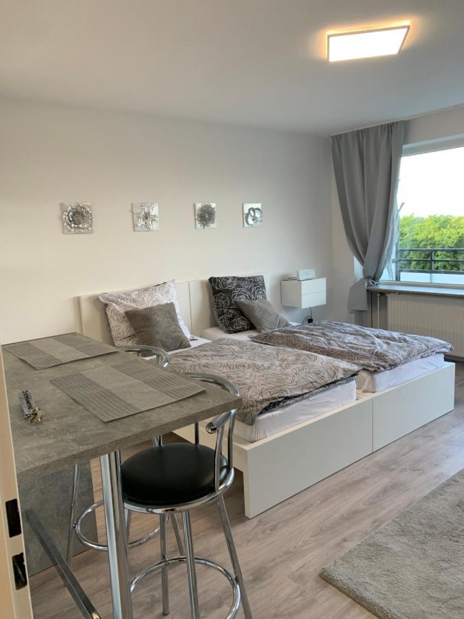 Wohlfuehlwohnung In Halstenbek Exteriör bild